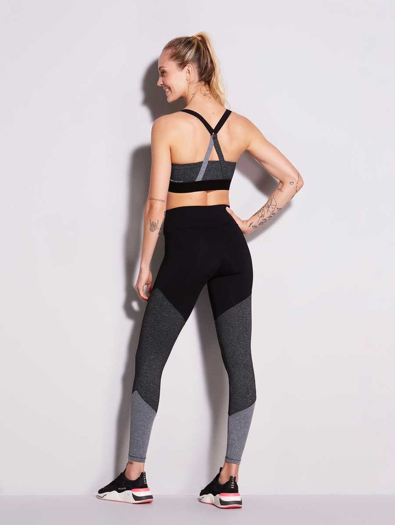 Calça legging fitness bicolor com tela nas laterais mescla com