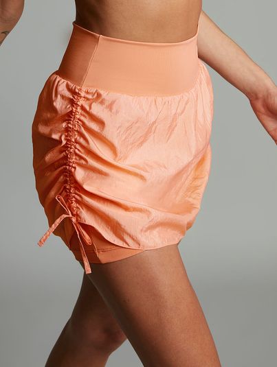 Saia Shorts Franzida Laranja Apricot Claro