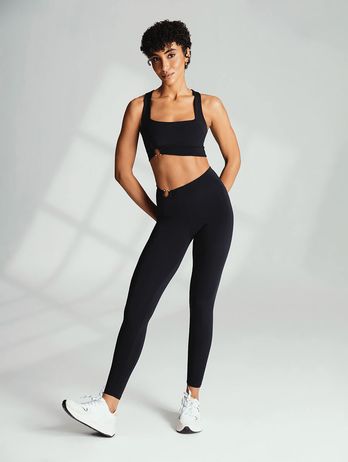 Conjunto Top Decote Reto E Calça Legging Cós Alto Com Aviamento Piercing Preto Pulse Fitness