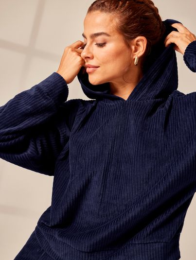 Blusa De Moletom Cropped Com Capuz Azul Marinho 4