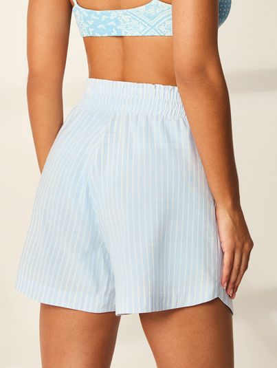 Shorts Clochard Listrado Listras Branco E Azul Malibu 4