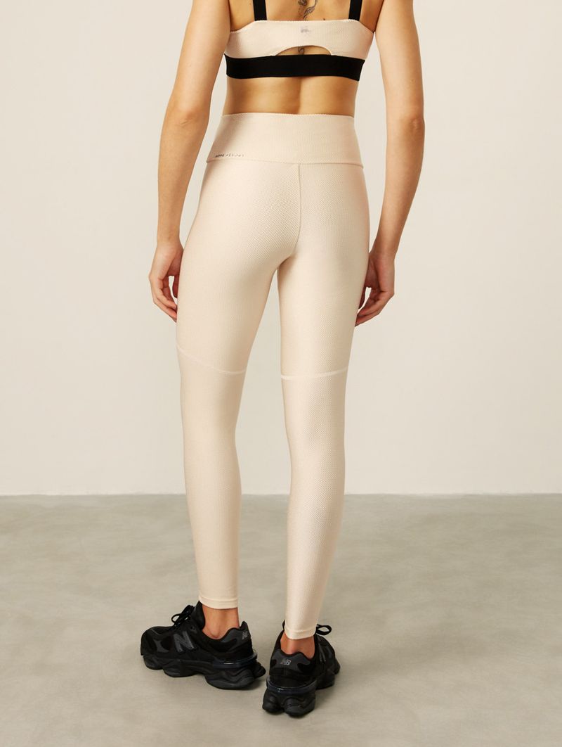 HF240130_HF320130_HF230130_1603