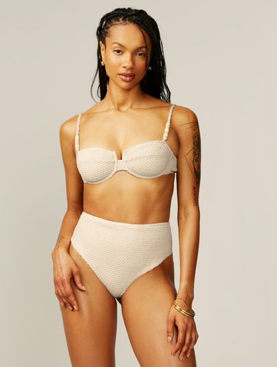 Calcinha Biquíni Hot Pants Off White Vanilla